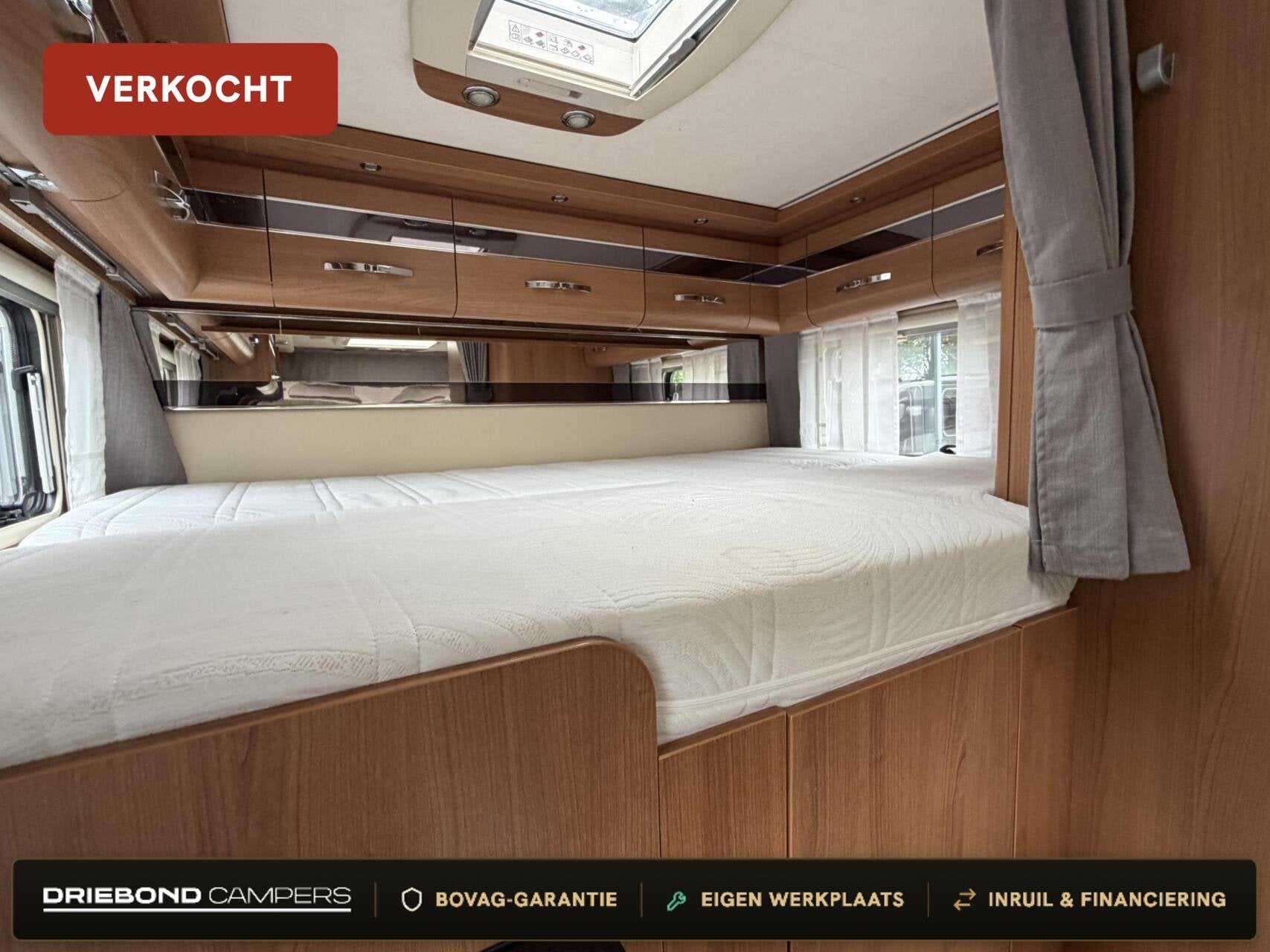 Lmc Liberty Explorer 635G Dwarsbed Hefbed Zonnepaneel Luifel, Caravans en Kamperen, Campers, Integraal, Airbags, 6 tot 7 meter