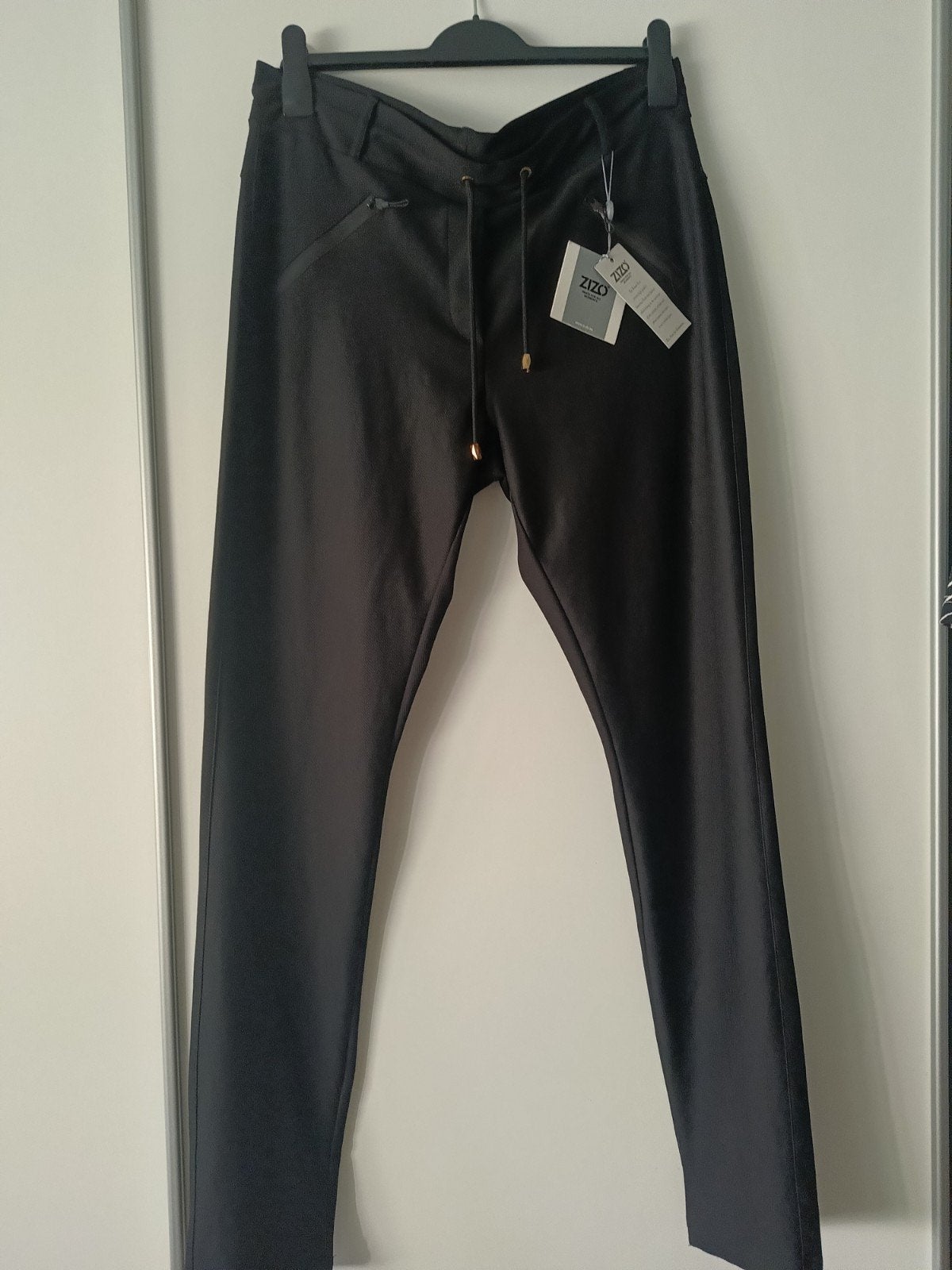 Nieuwe ZIZO zwarte broek, maat 42, Ophalen of Verzenden