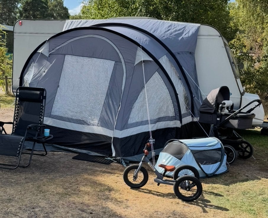 Voortent, Caravans en Kamperen, Ophalen, Zo goed als nieuw, Tot en met 4