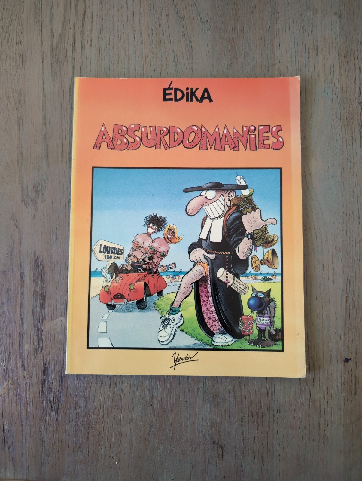 Édika - Absurdomanies: Humoristisch stripboek, Boeken, Eén stripboek, Ophalen of Verzenden, Gelezen, Édika