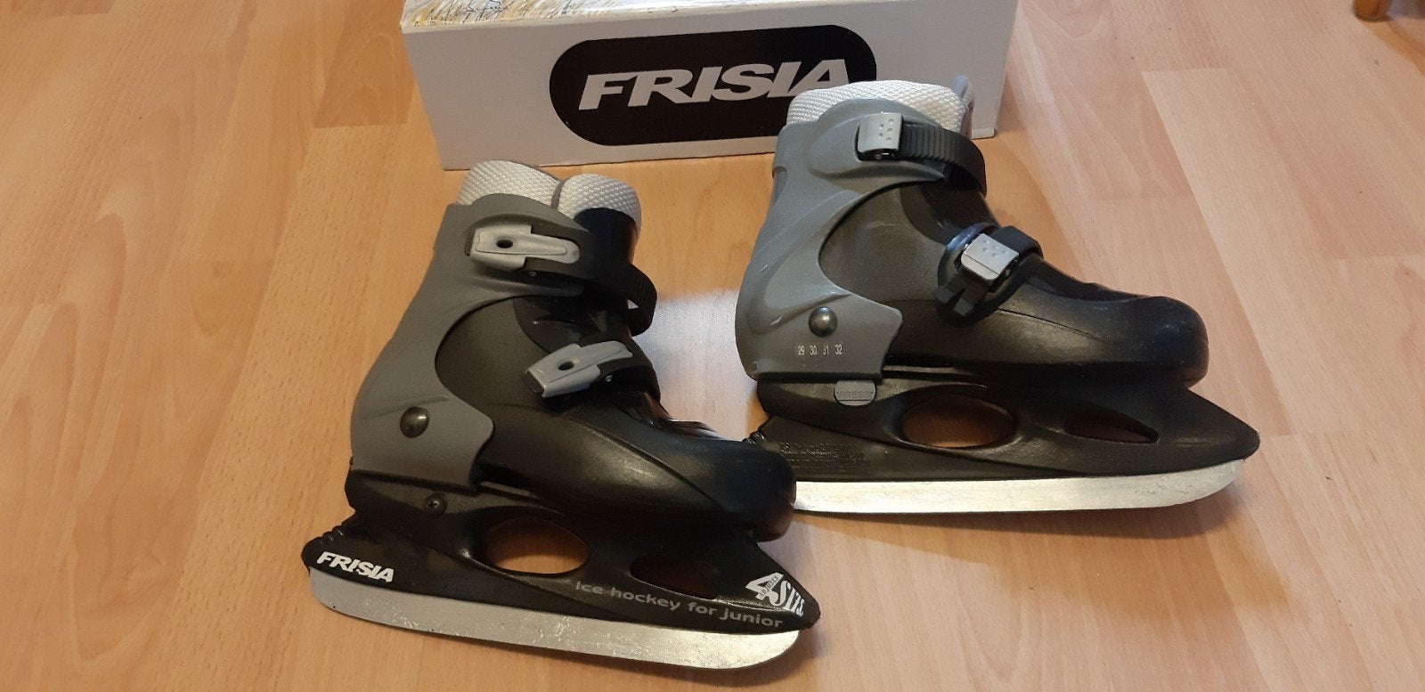 Hockeyschaatsen Frisia Ontario maat 29-32, Sport en Fitness, Ophalen of Verzenden, Zo goed als nieuw, IJshockeyschaatsen