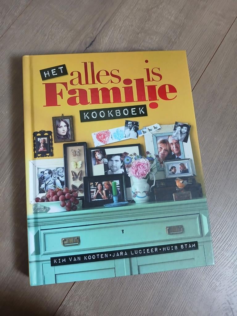 Het Alles is Familie Kookboek - Kim van Kooten, Hoofdgerechten, Kim van Kooten, Jara Lucieer, Huib Stam, Ophalen of Verzenden