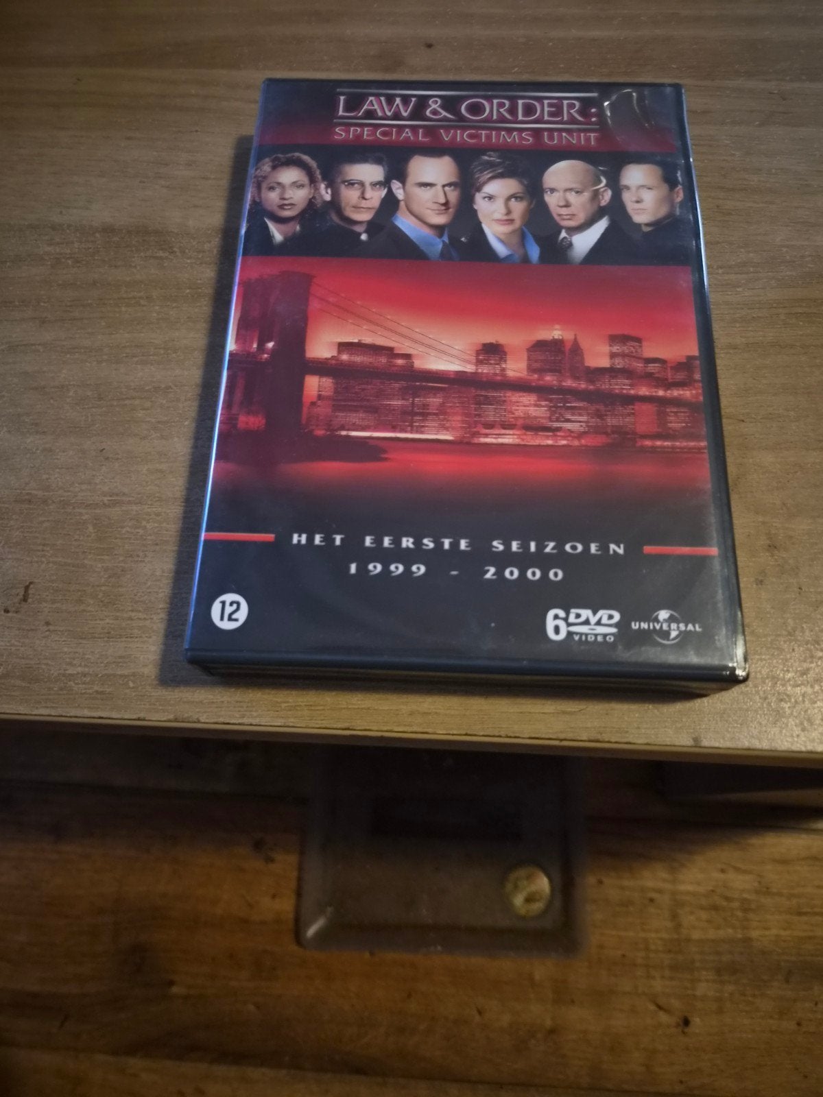 Law & Order: Special Victims Unit - Seizoen 1 (6 DVD's), Ophalen of Verzenden, Zo goed als nieuw, Inclusief doosje, Vanaf 12 jaar