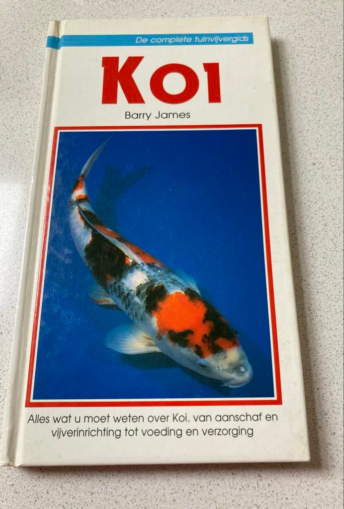 Koi. Complete tuinvijvergids - Vijver rijkdom, Ophalen of Verzenden, Zo goed als nieuw