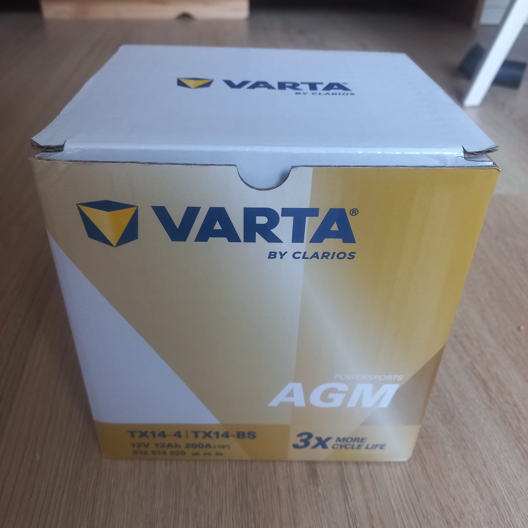 NIEUW: Varta Powersports AGM Accu, Doe-het-zelf en Verbouw, Doos, Minder dan 35 cm, Ophalen of Verzenden, Zo goed als nieuw