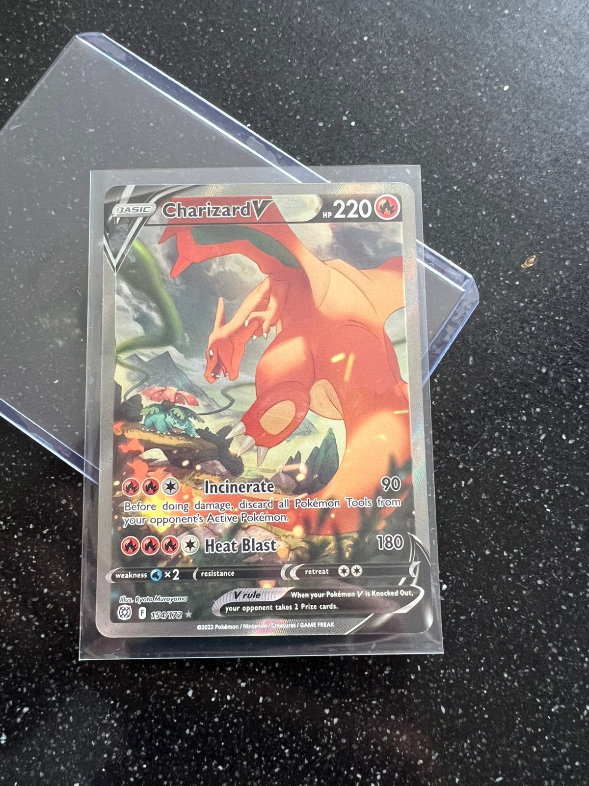 Pokemon Charizard V 154, Ophalen, Zo goed als nieuw