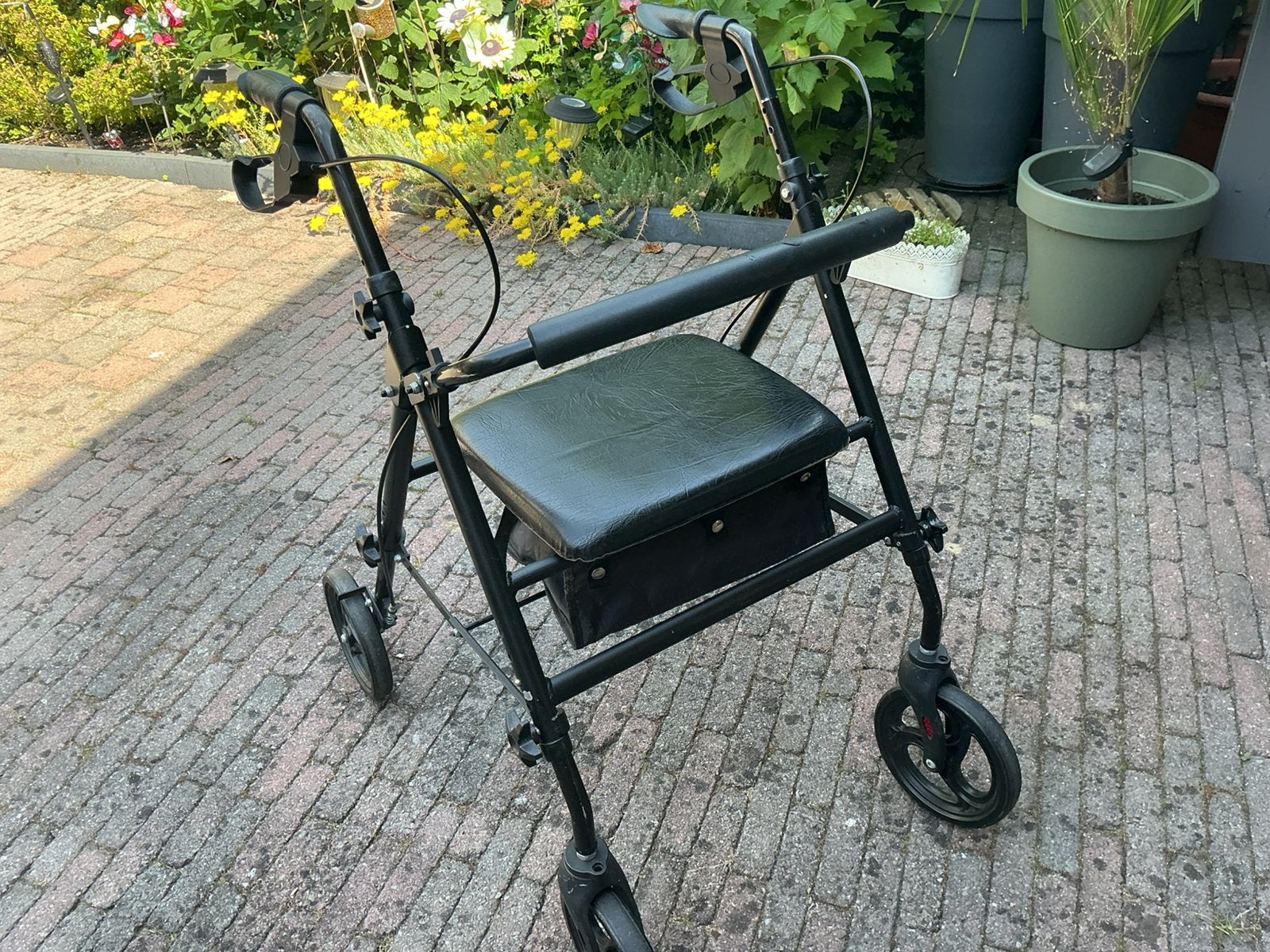 Lichtgewicht ,inklapbaar ,stevige zitting, Ophalen of Verzenden, Lichtgewicht, Gebruikt