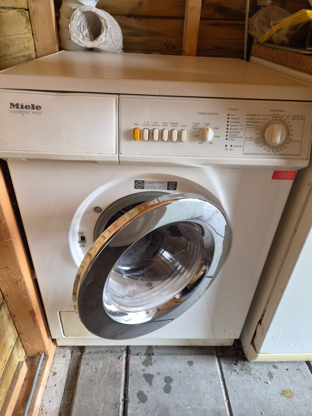 Miele Novotronic W822 Wasmachine - Betrouwbaar en Duurzaam, Witgoed en Apparatuur, Ophalen of Verzenden, Gebruikt, 85 tot 90 cm