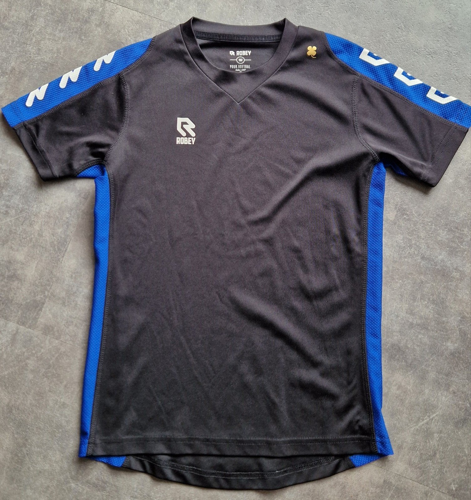 Robey sportshirt maat 152, Ophalen, Sport- of Zwemkleding, Zo goed als nieuw, Robey
