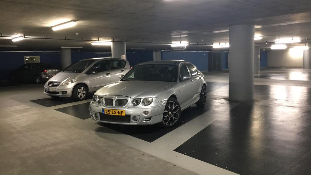 MG ZT 2.5 190 2003 Grijs, Voorwielaandrijving, Zwart, ZT, Handgeschakeld
