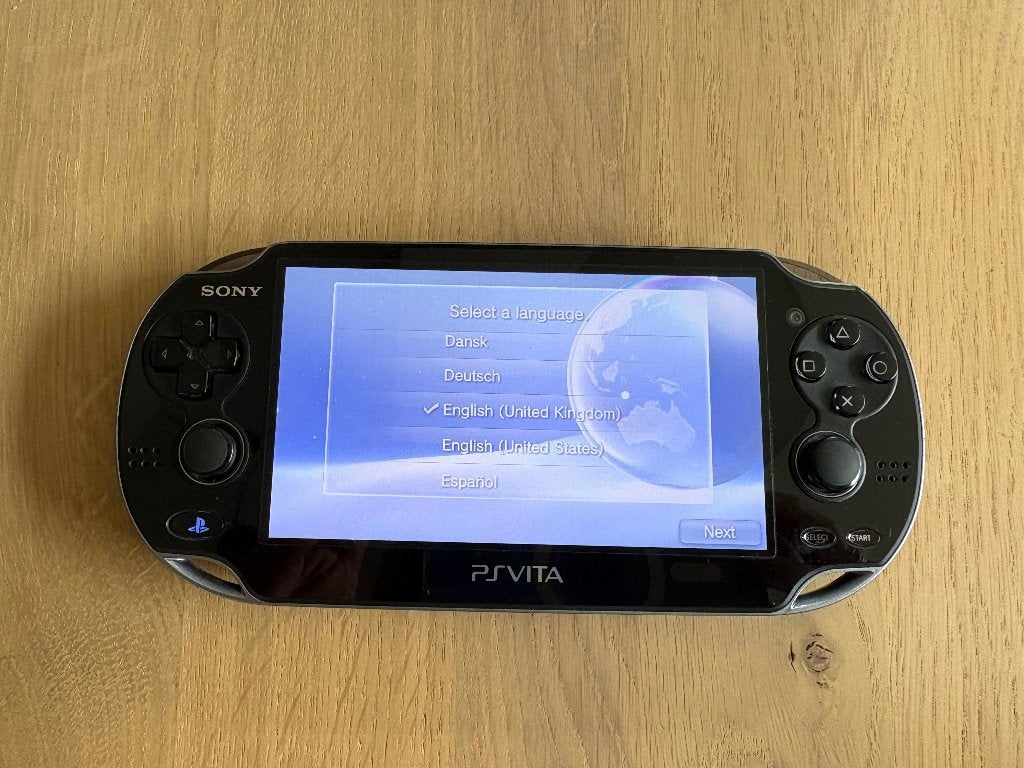 Sony Ps Vita Model PCH 1104, Spelcomputers en Games, Ophalen, Gebruikt, Zwart, Met camera