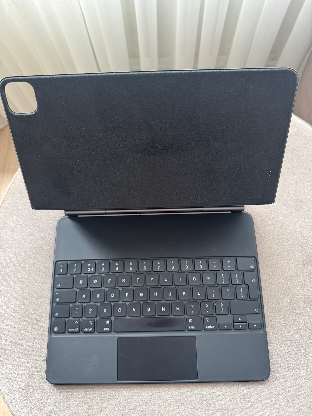 iPad Pro 12.9" Magic Keyboard (A2480) - Gebruikt, Gebruikt, Ophalen of Verzenden, Bescherming voor- en achterkant, 12 inch