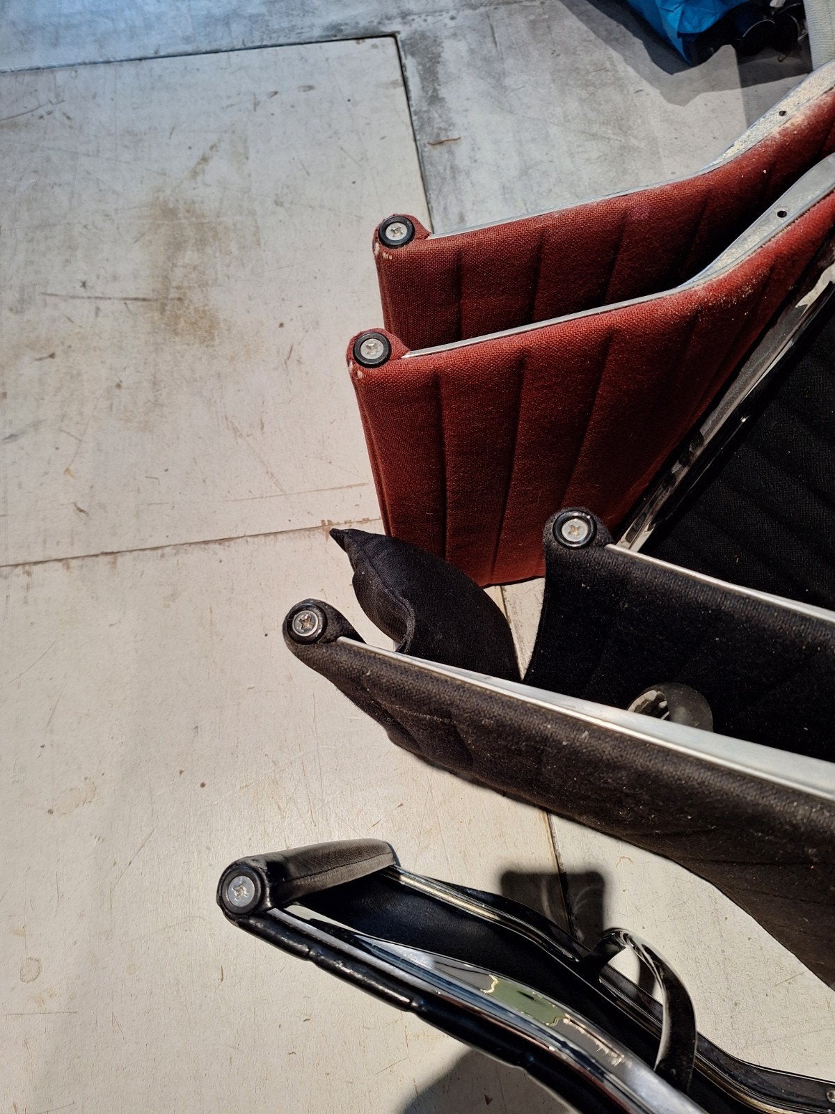 Eames zittingen hopsack en leder - EA125, EA119, EA117, Ophalen, Gebruikt, Overige kleuren, Vijf, Zes of meer stoelen