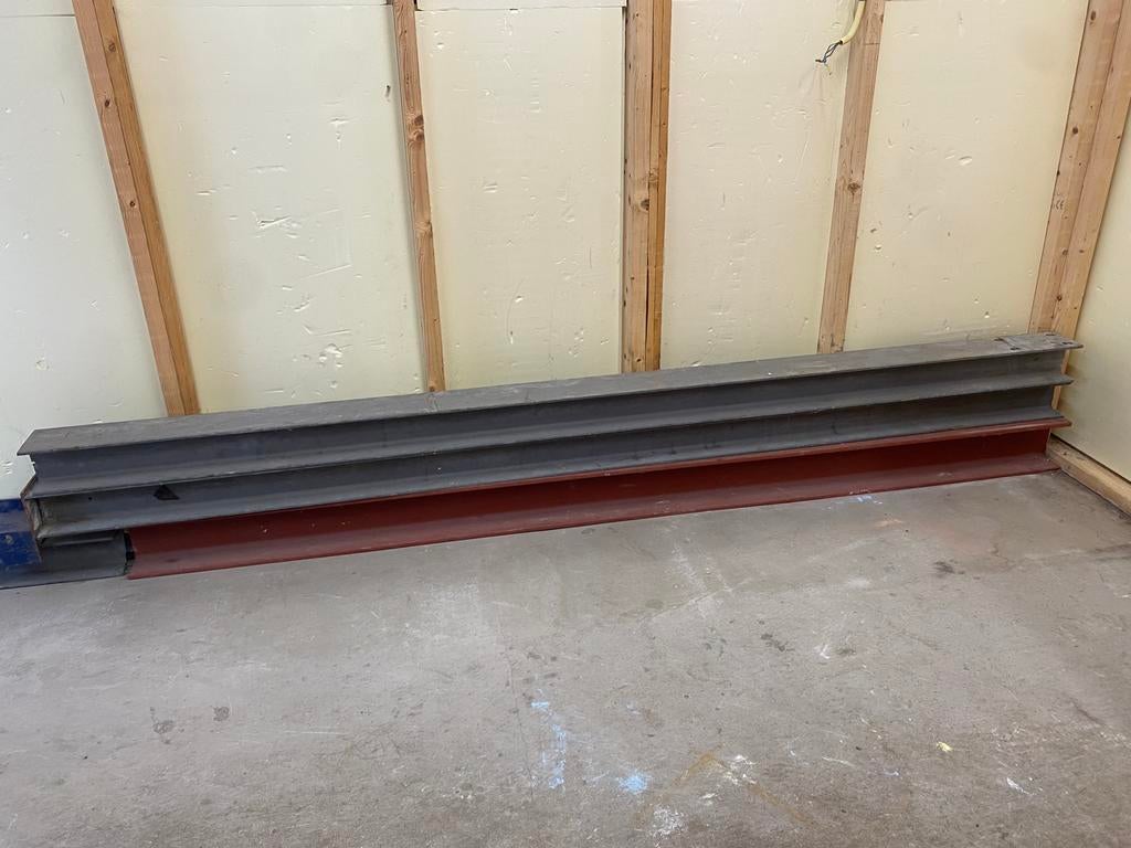 Stalen H-balken / stalen binten / constructiestaal €11/Meter, Ophalen, Zo goed als nieuw