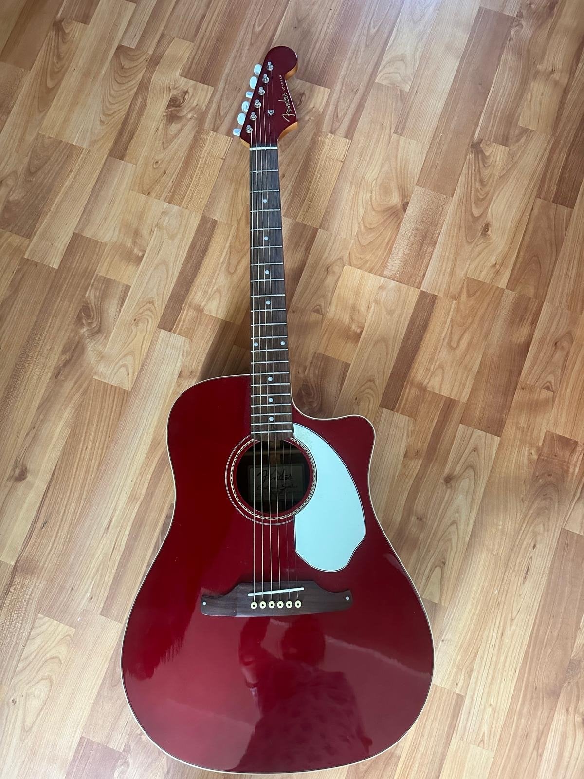 Fender Sonoran SCE Westerngitaar - Rood met Fishman element, Ophalen, Fender, Gebruikt, Hollow body