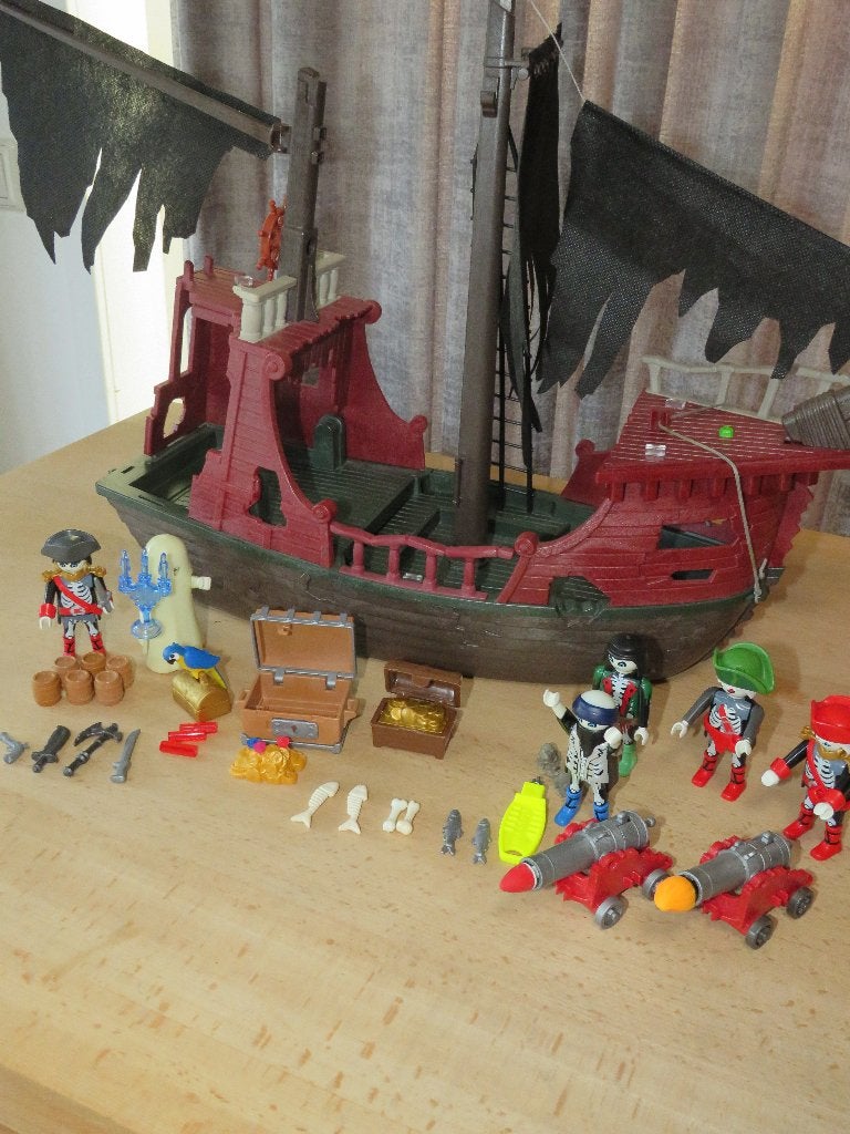 Helloween Spookschip met spoken en accessoires, playmobil, Ophalen of Verzenden, Gebruikt