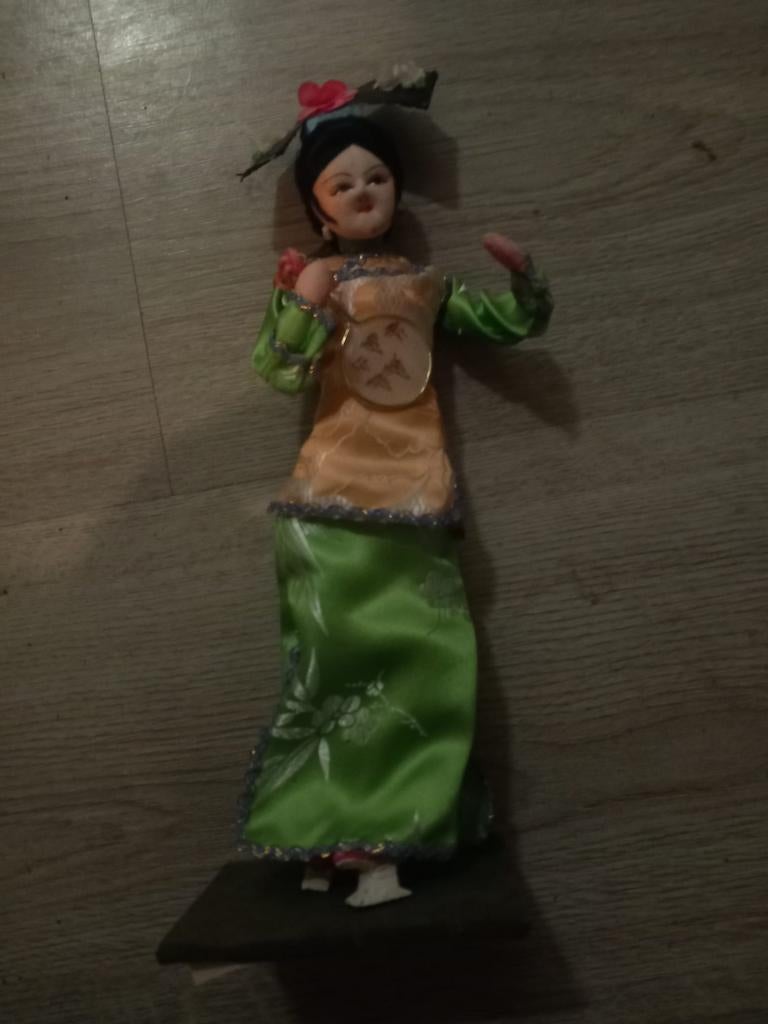 Vintage Chinese pop in traditionele kleding, Ophalen of Verzenden