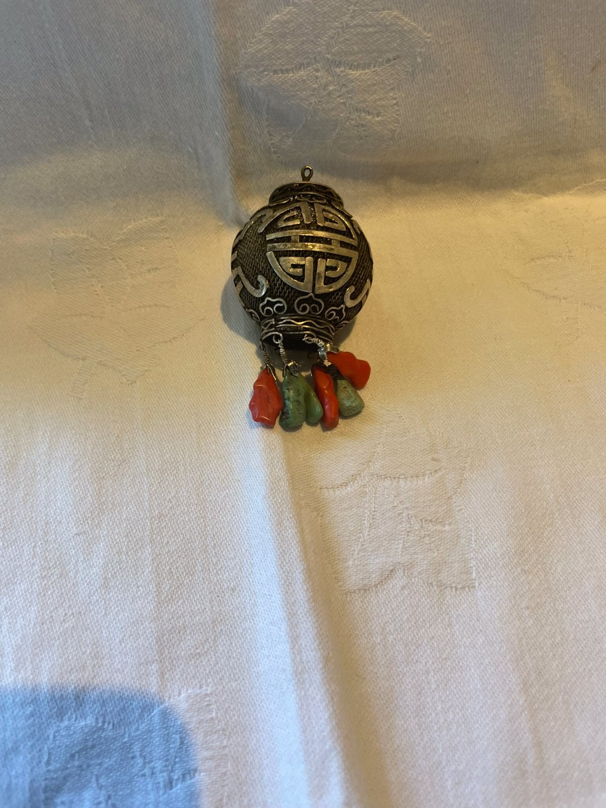 Hanger met Chinees geluk stekend, Ophalen of Verzenden, Zo goed als nieuw, Zilver