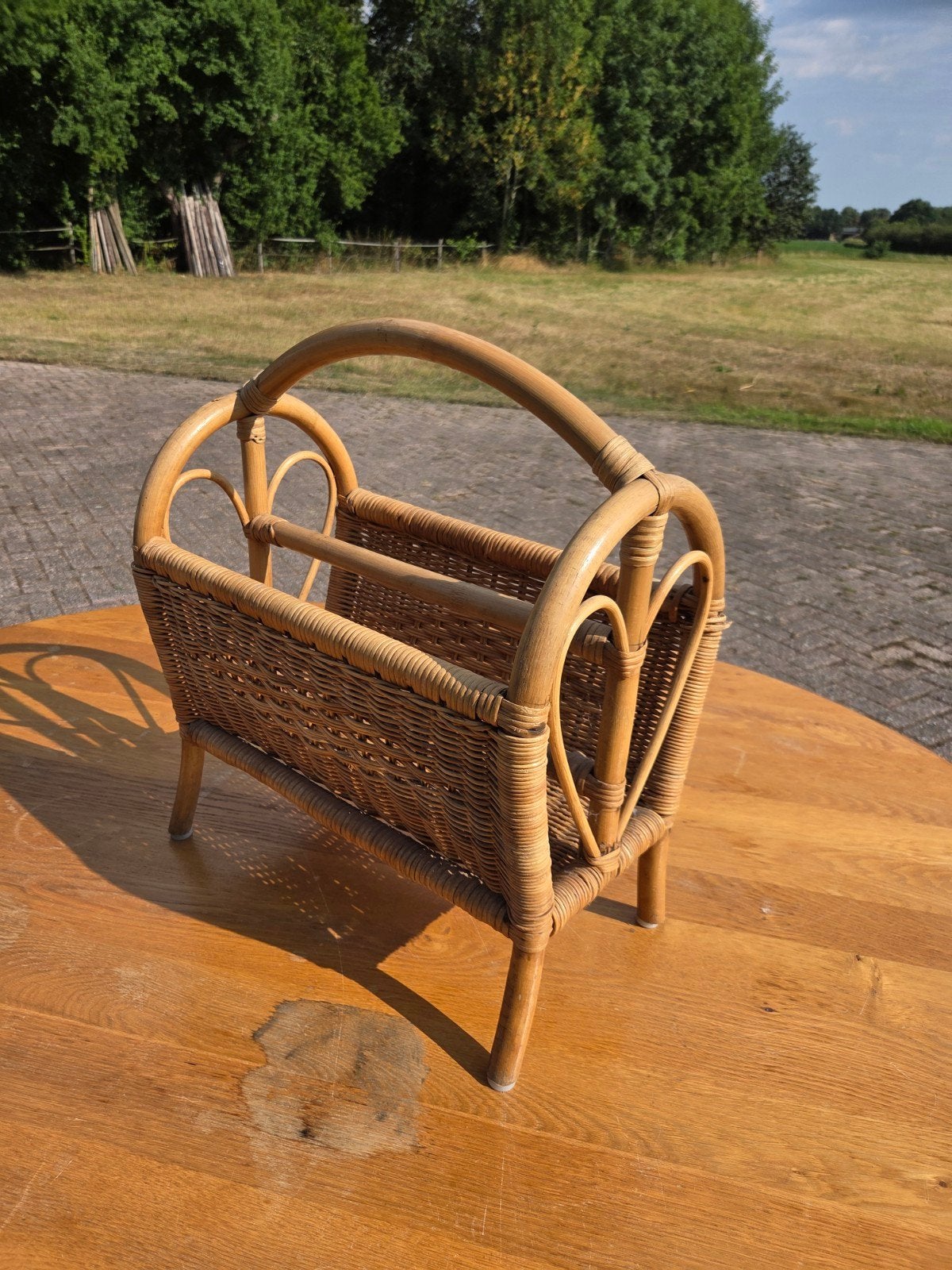 retro rotan lectuur mand, Ophalen of Verzenden