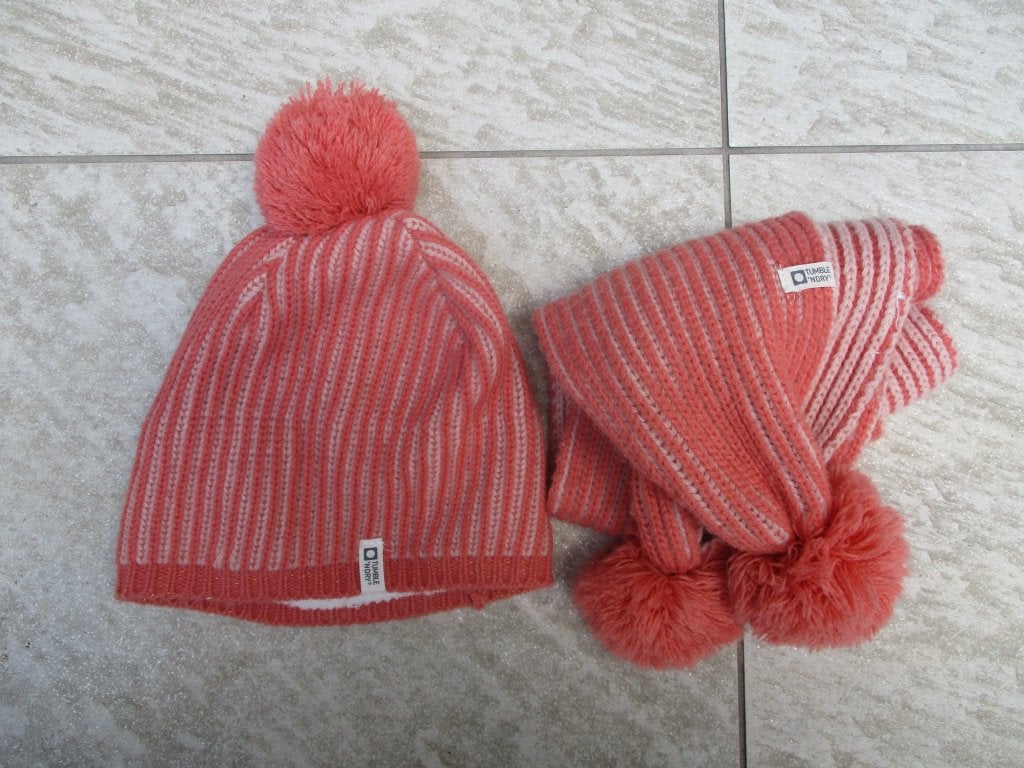Tumble 'n Dry muts + sjaal roze - maat 86, Tumble 'n Dry, Meisje, Ophalen of Verzenden, Zo goed als nieuw