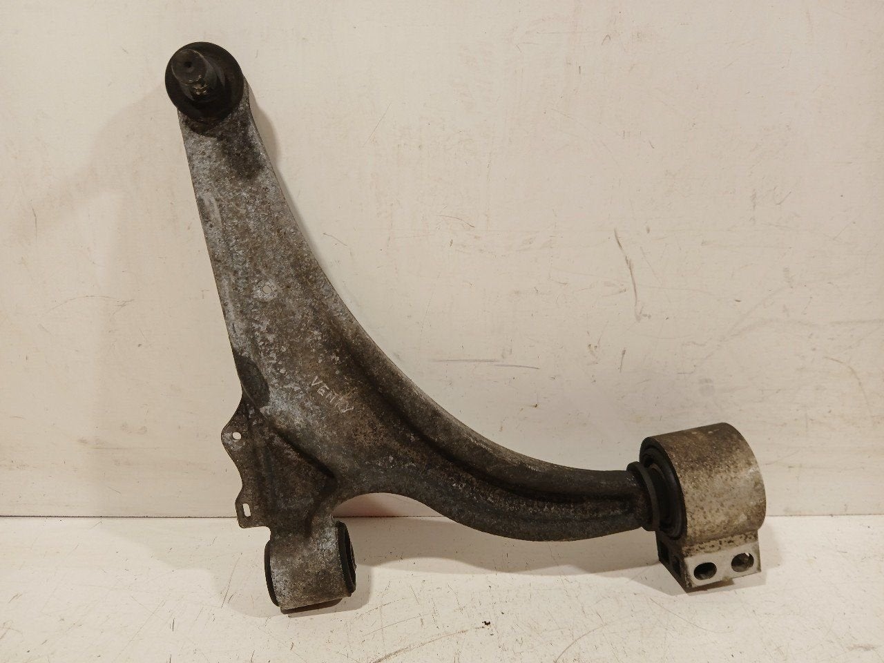 Draagarm rechts voor Opel Astra, Onderdelen@venauto.nl, Van der Ven Autorecycling B.V., Gebruikt, Ettenseweg 76, 4706 PB Roosendaal, The Netherlands