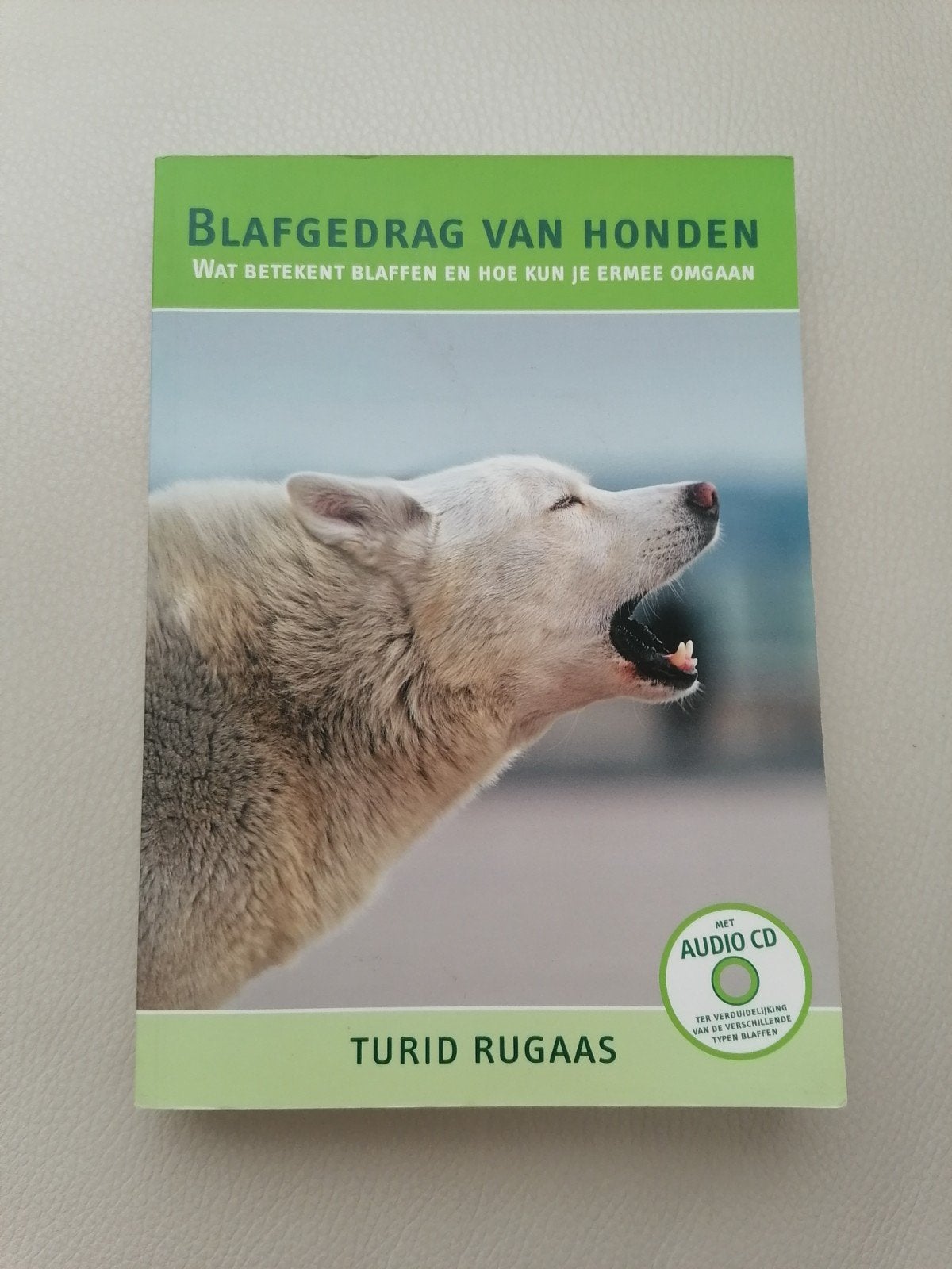 Blafgedrag van Honden - Turid Rugaas (incl. audio CD), Boeken, Ophalen of Verzenden, Gelezen, Honden
