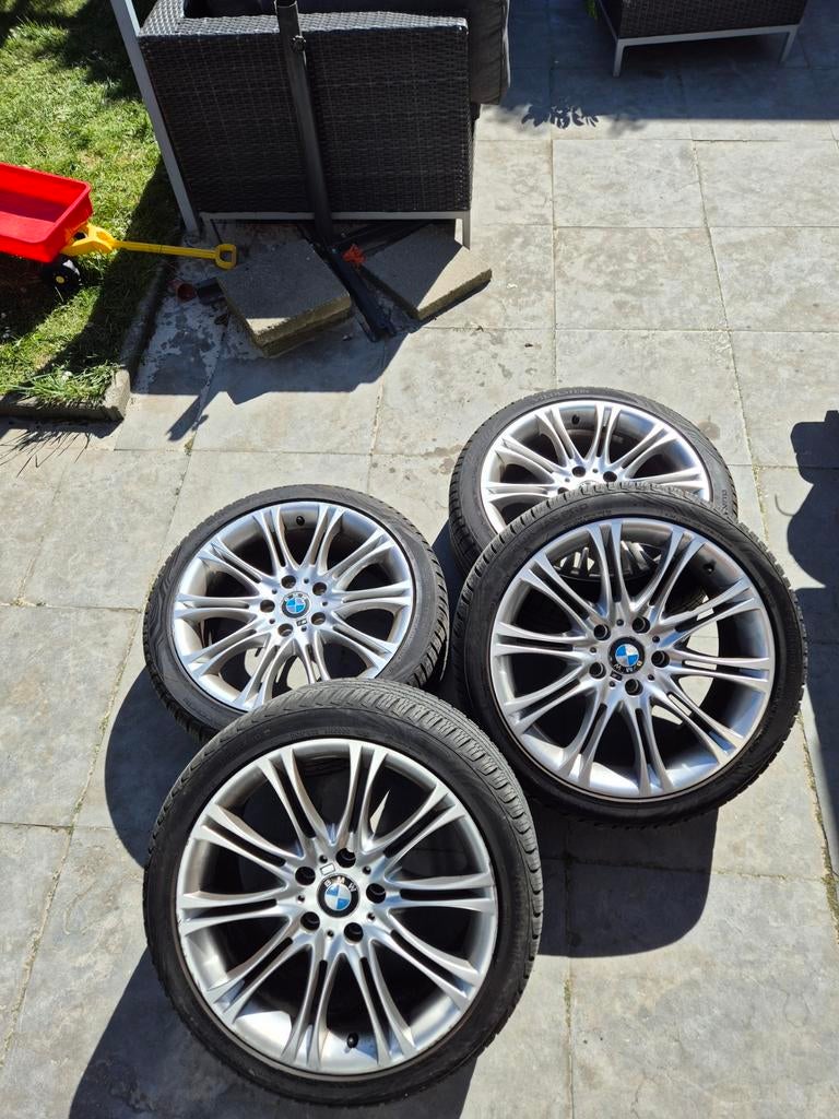 18" Bmw style 135 velgen 5x120 vredestein all season banden, Ophalen, 18 inch, Banden en Velgen, All Season