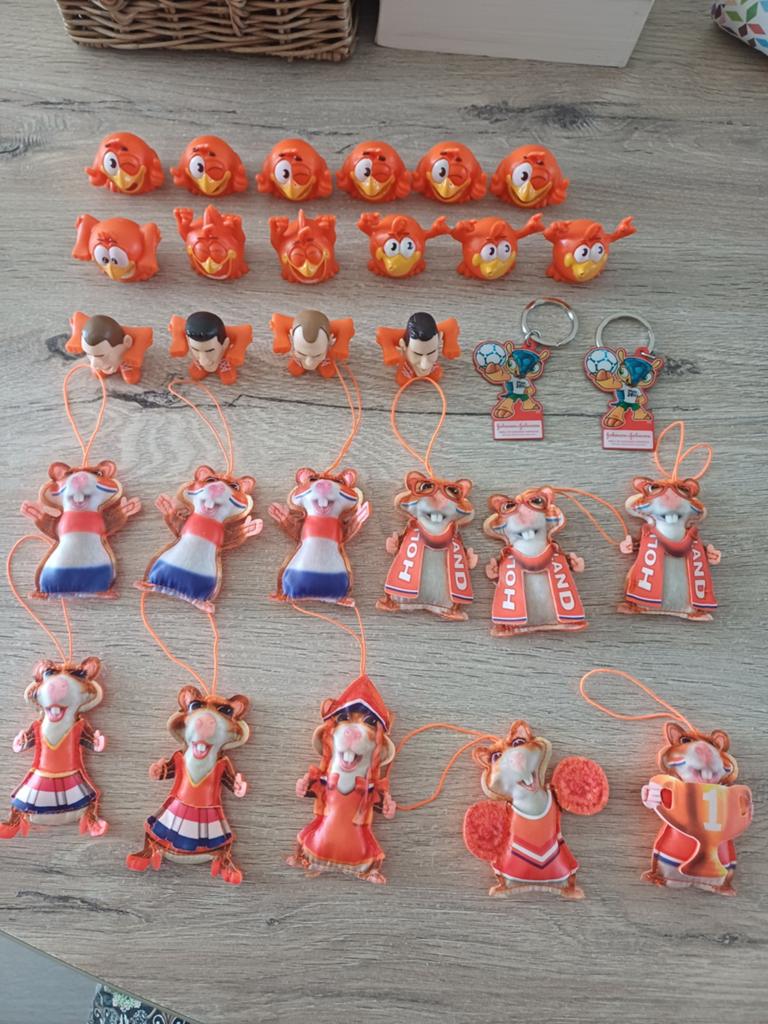 WK voetbal figuurtjes / voetbal hamsters, Overige supermarkten, Ophalen of Verzenden