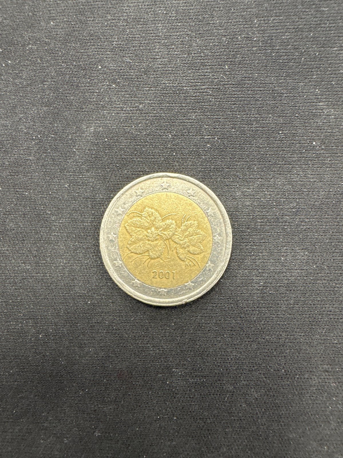 Speciale 2 Euro munt 2001 - Zeldzaam verzamelobject, Postzegels en Munten, Munten | Europa | Euromunten, Verzenden, Overige landen