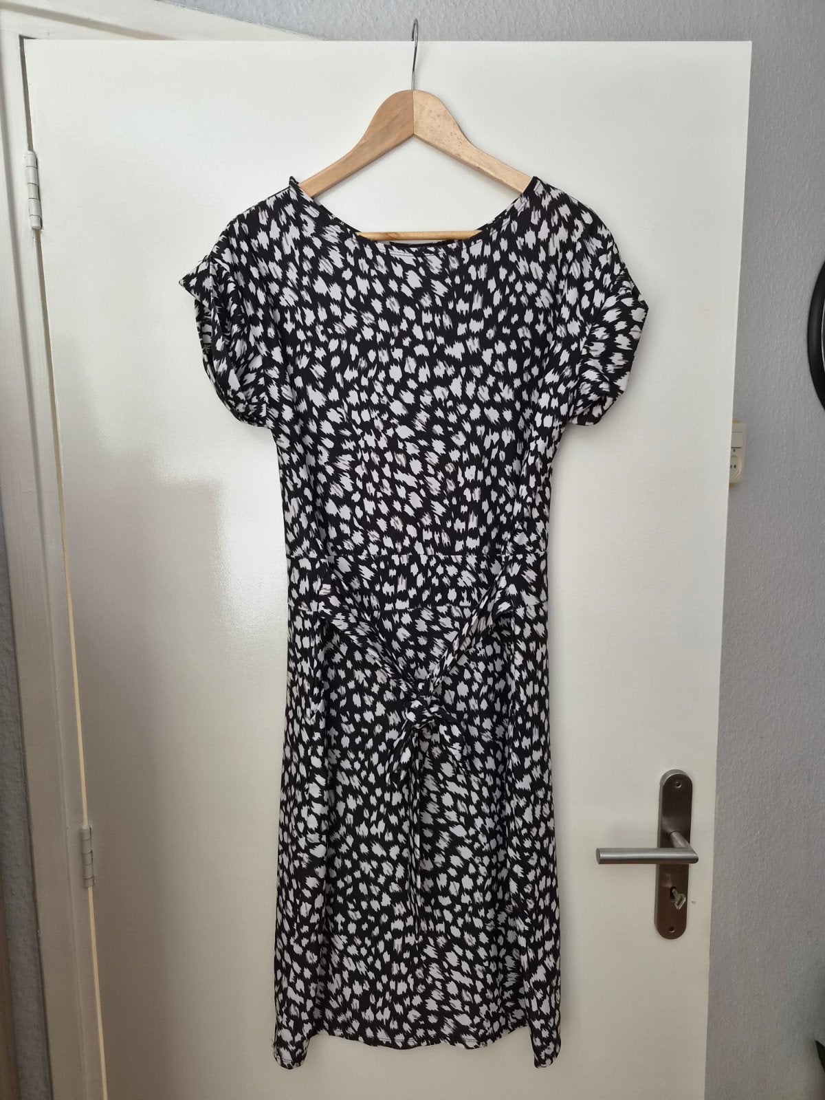 Musthaves by Elja jurk L/XL, Zwart, Maat 42/44 (L), Musthaves by Elja, Ophalen of Verzenden