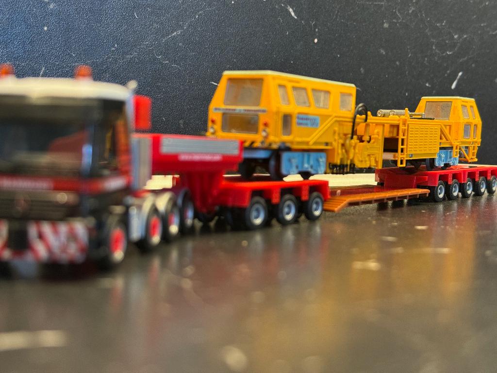 DB-0410: Plasser & Theurer onderhoudmachine op transport, Ophalen of Verzenden, Gebruikt, Overige typen, Overige merken
