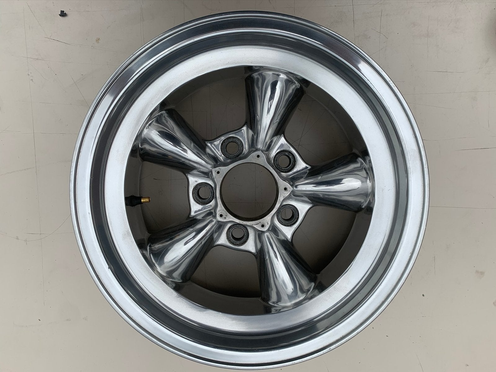 Te koop American Racing velgen  voor Chevrolet en GMC trucks, Ophalen