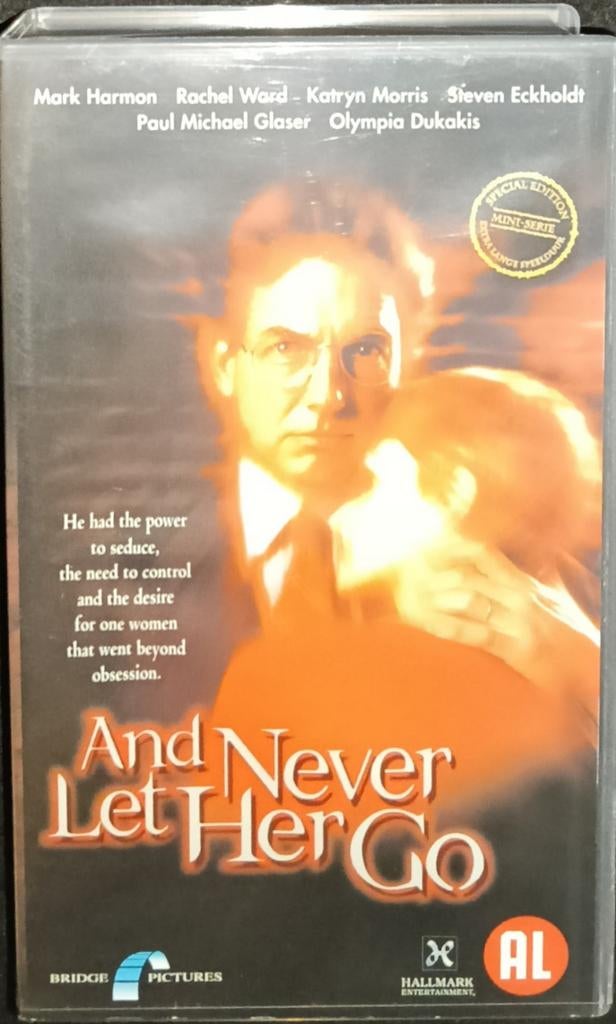 And Never Let Her Go dubbele VHS, Alle leeftijden, Ophalen of Verzenden, Zo goed als nieuw, Komedie