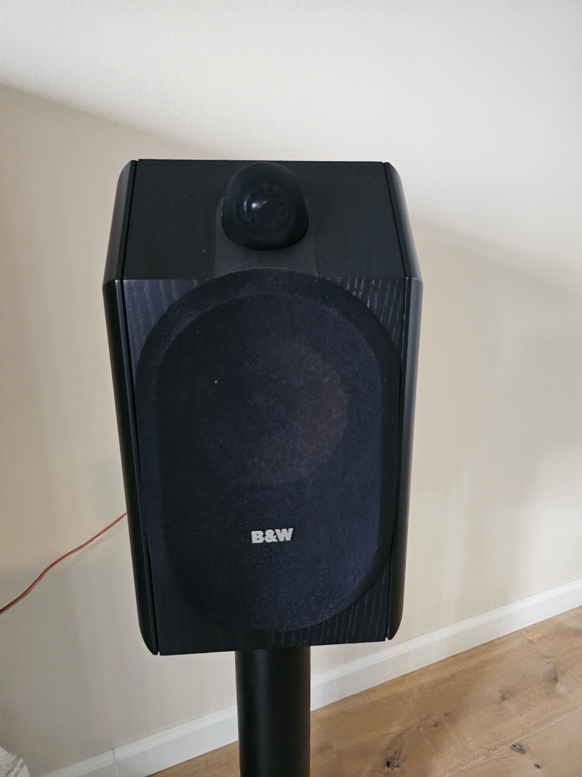 B&W CDM 1 Boekenplank Luidsprekers met Stands, Inclusief standaarden, Ophalen of Verzenden, Zo goed als nieuw, Bowers & Wilkins (B&W)