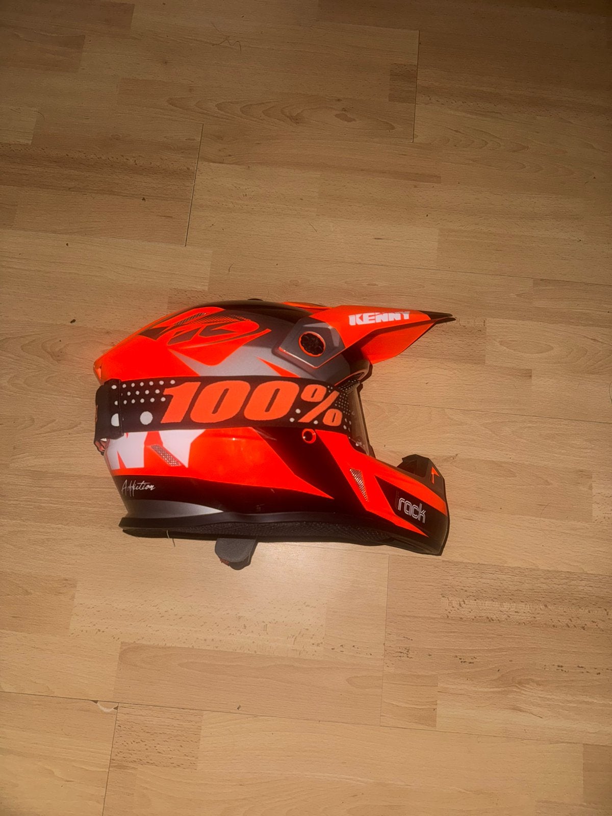 Crosshelm + 2 brillen, Ophalen of Verzenden, Zo goed als nieuw