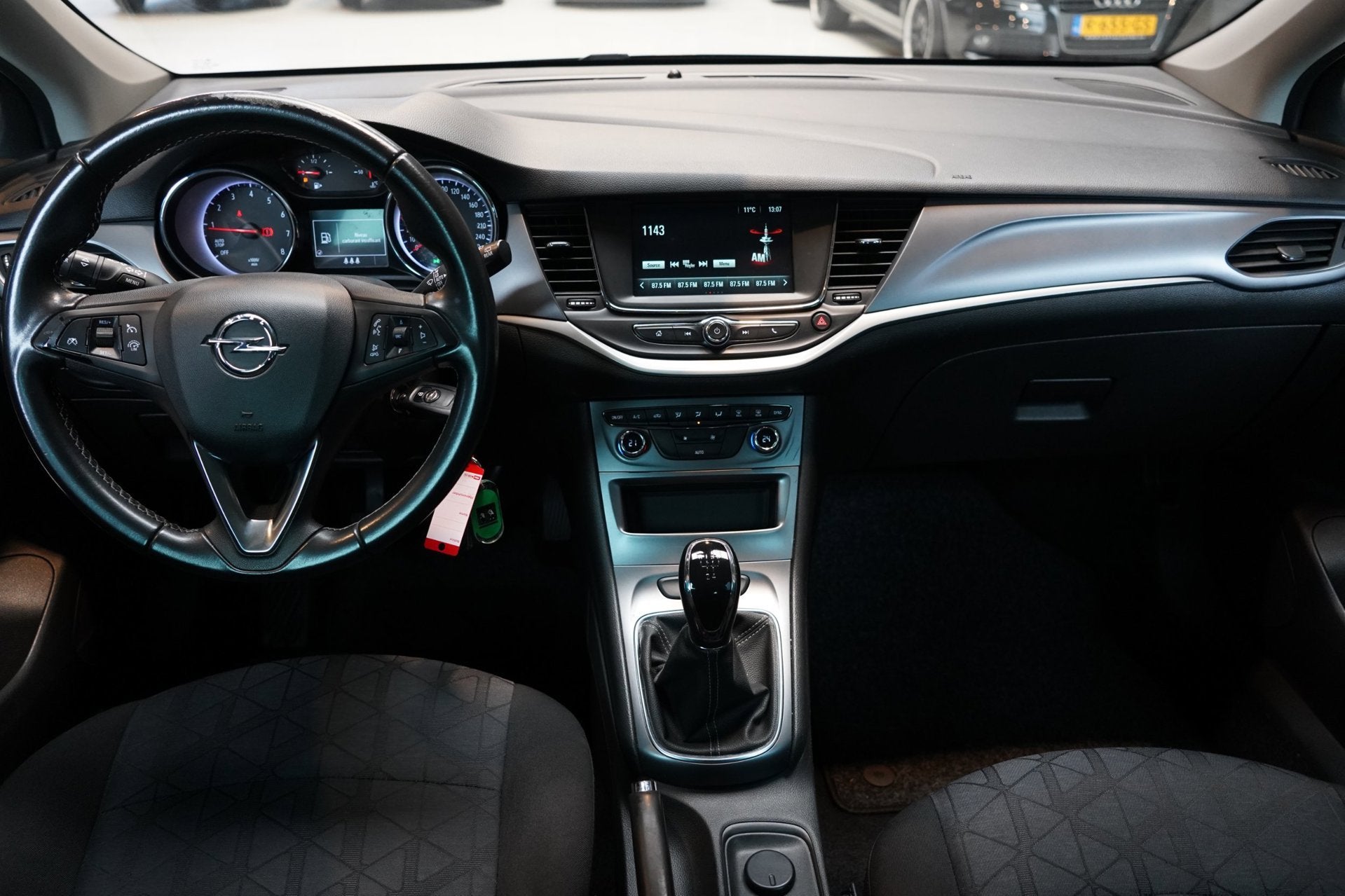 Opel Astra Sports Tourer 1.0 Turbo 120 Jaar Edition | NAVI |, Stof, Gebruikt, Euro 6, 1178 kg