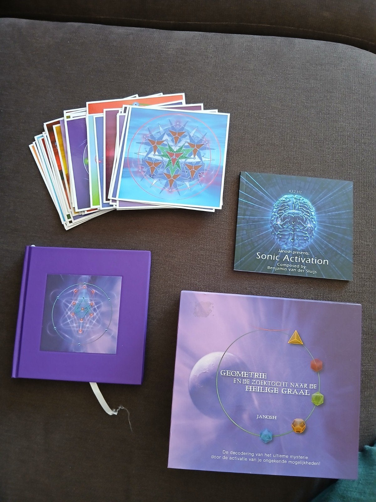 Geometrie en de zoektocht naar de heilige graal, Boeken, Esoterie en Spiritualiteit, Ophalen of Verzenden, Zo goed als nieuw, Spiritualiteit algemeen
