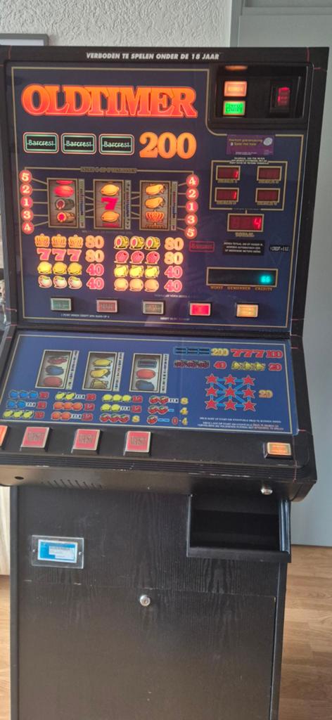 Oldtimer gokkast, Verzamelen, Automaten | Gokkasten en Fruitautomaten, Euro, Ophalen, Gebruikt, Met sleutels