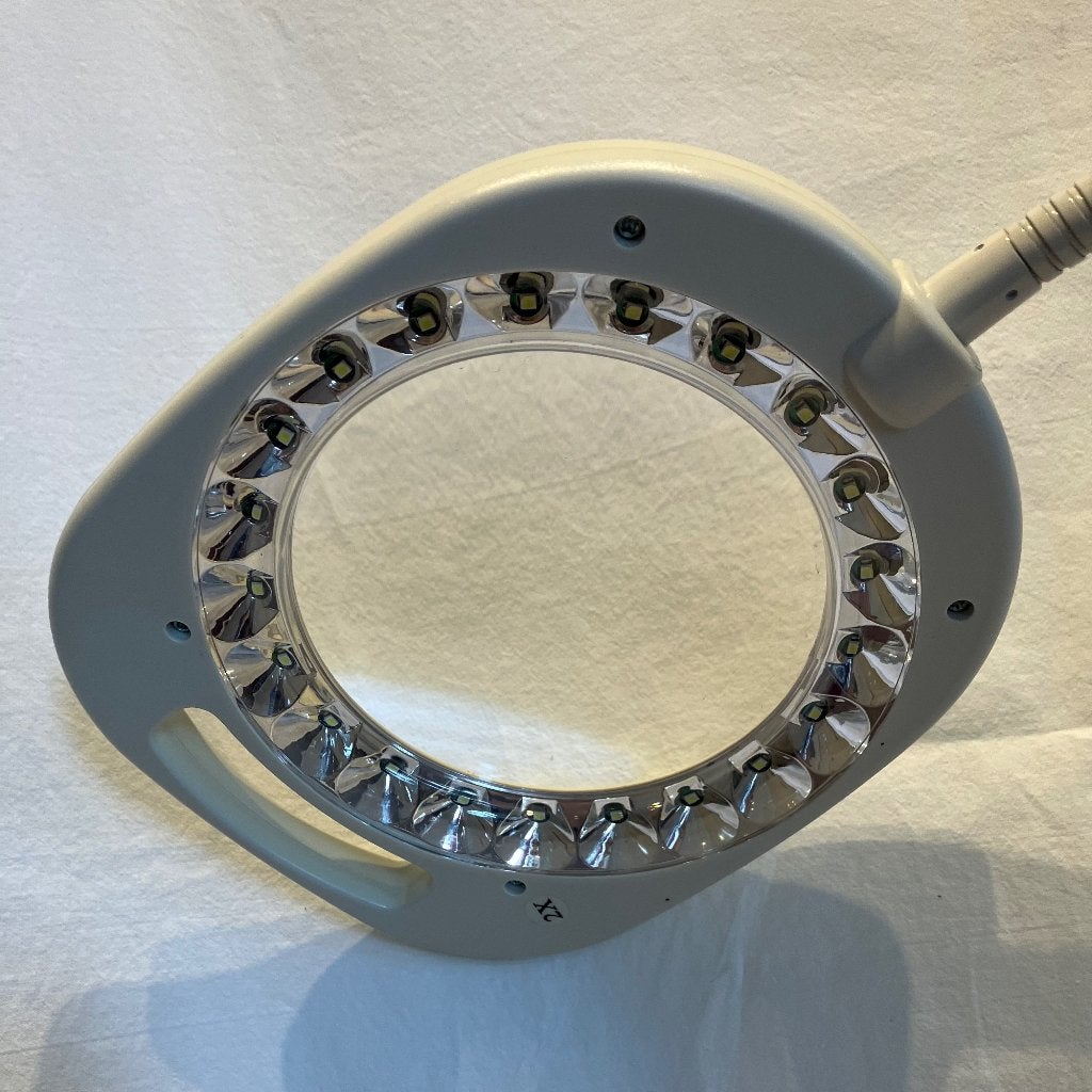 PURElite 3 in 1 vergrootglas lamp, Ophalen, Gebruikt, Loeplamp