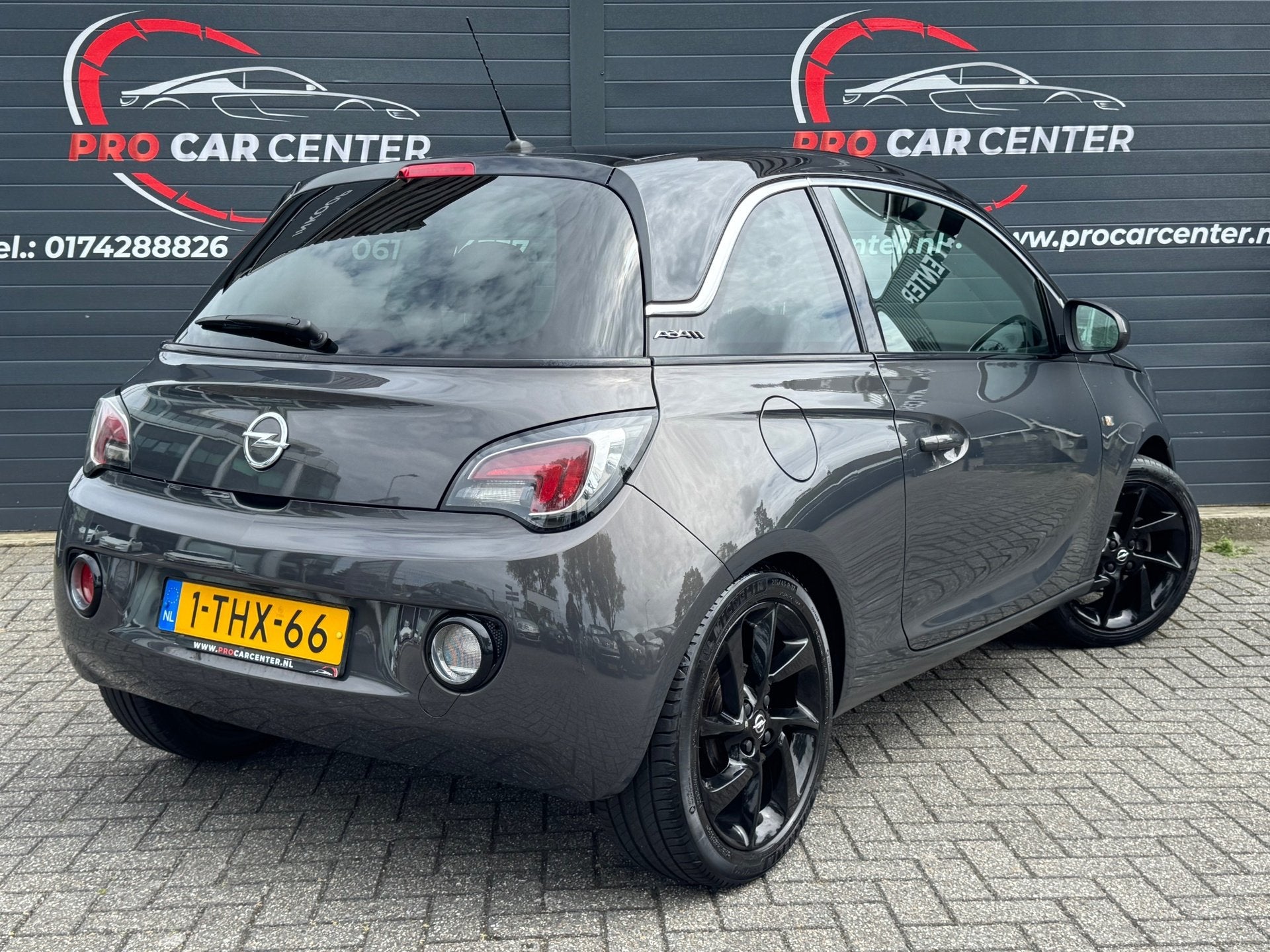 Opel Adam