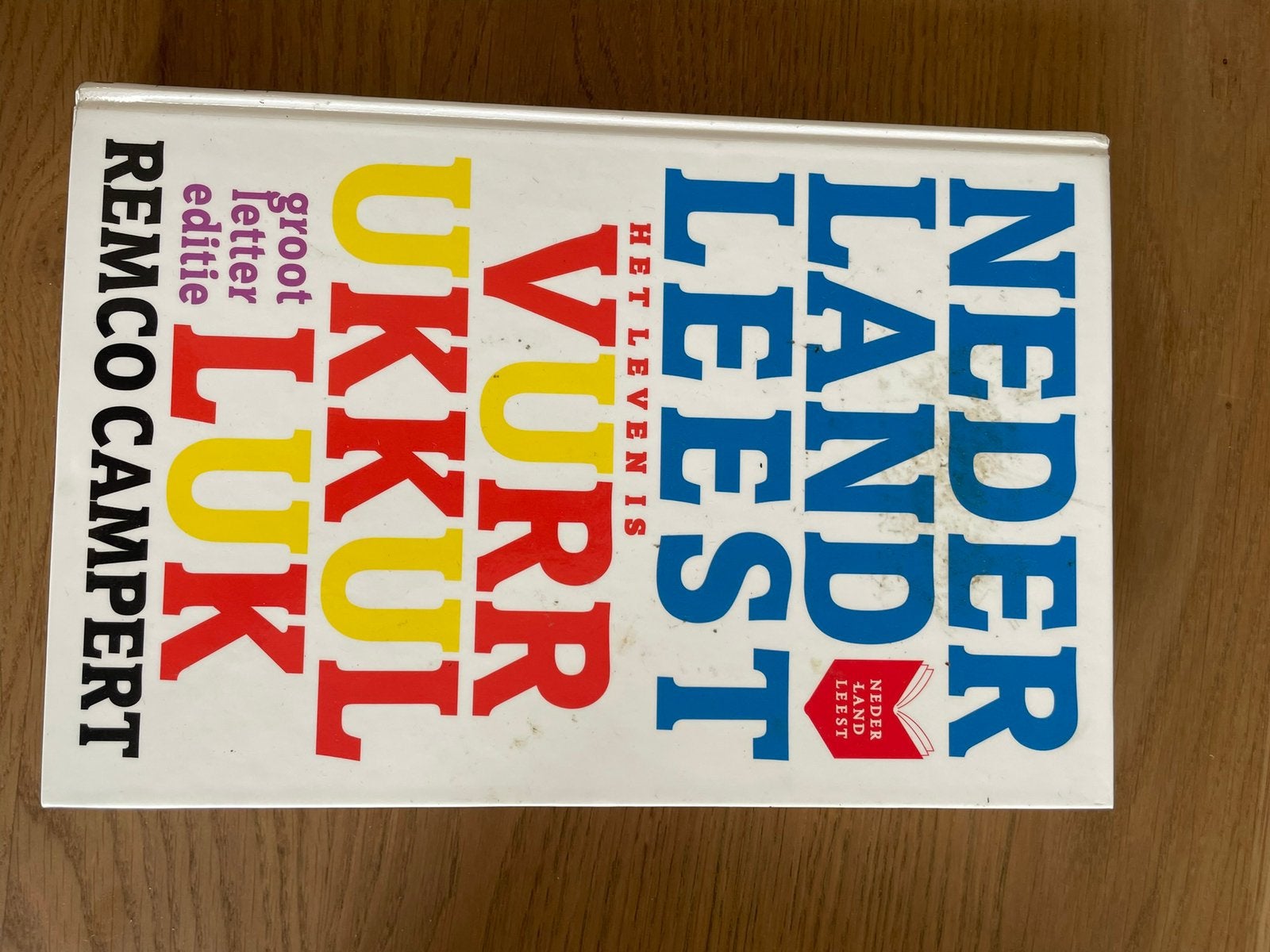 Boek Remco Campert - Het Leven is Vurrukkulluk. Grote letter, Ophalen of Verzenden, Zo goed als nieuw, Remco Campert, Nederland
