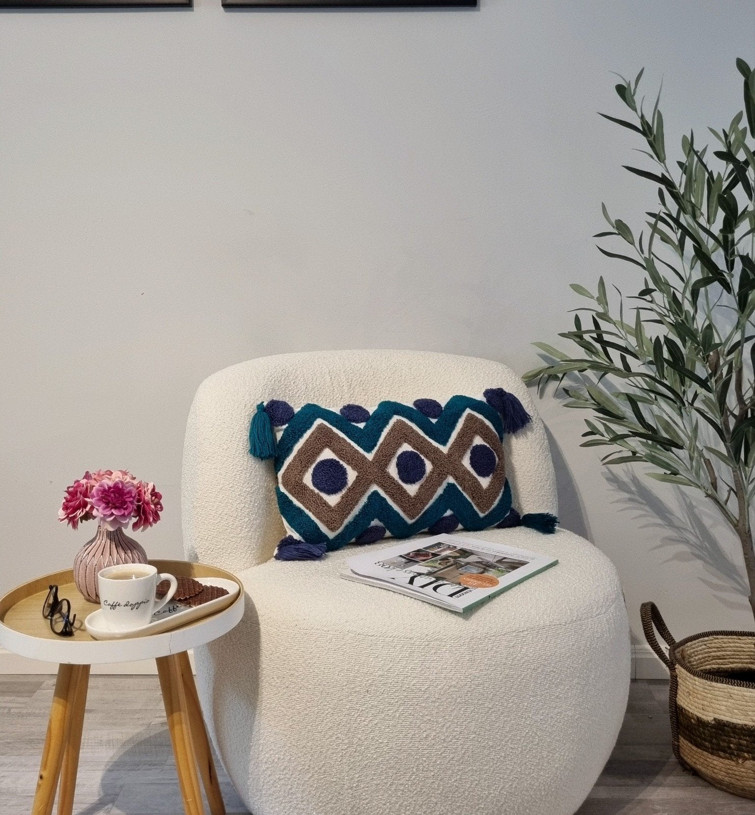 Decoratief kussen met kwastjes en geometrisch patroon, Huis en Inrichting, Woonaccessoires | Kussens, Overige merken, Meerkleurig