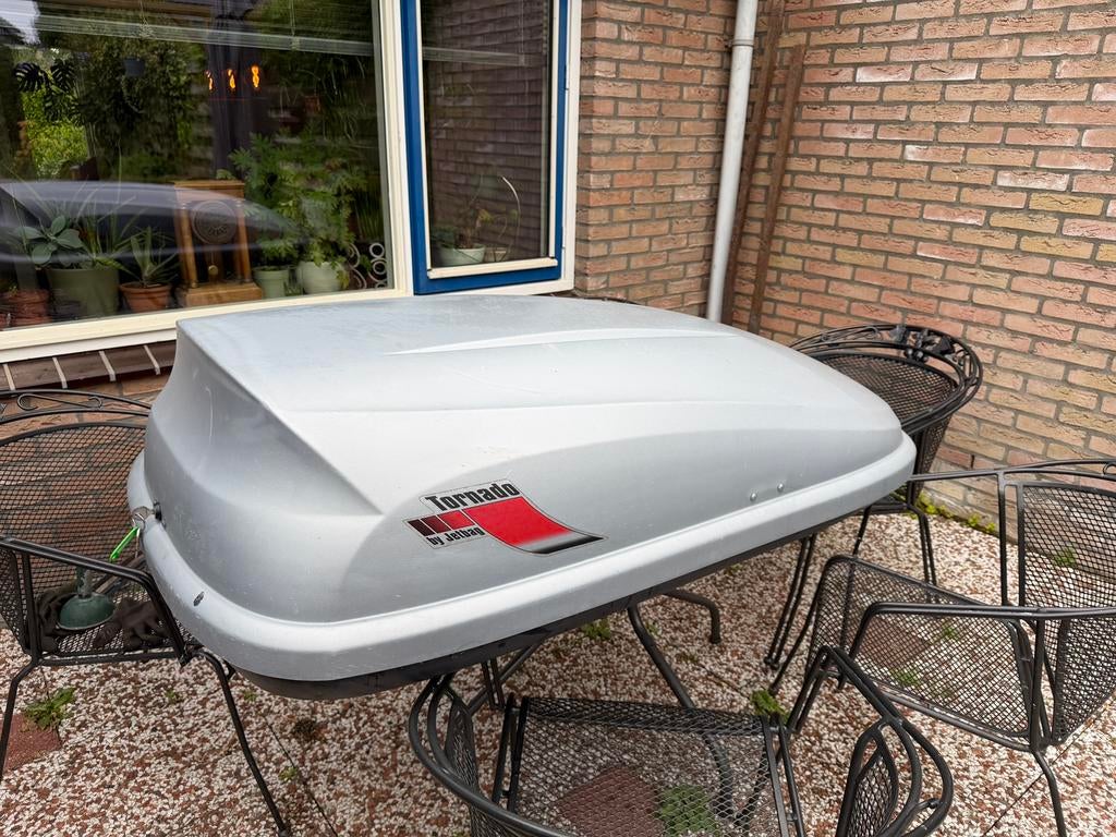 Dakkoffer Tornado 50kg inhoud, Ophalen, Gebruikt