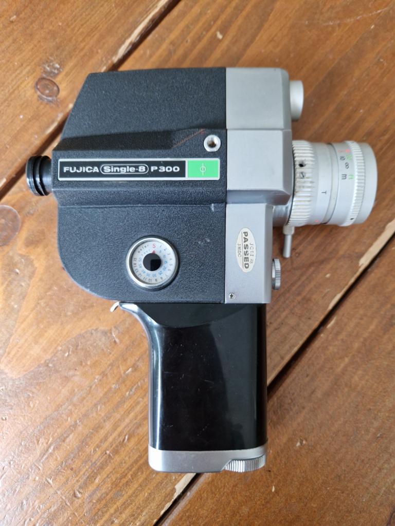 Fujica Single-8 P300, Audio, Tv en Foto, Videocamera's Analoog, Ophalen of Verzenden, 8mm