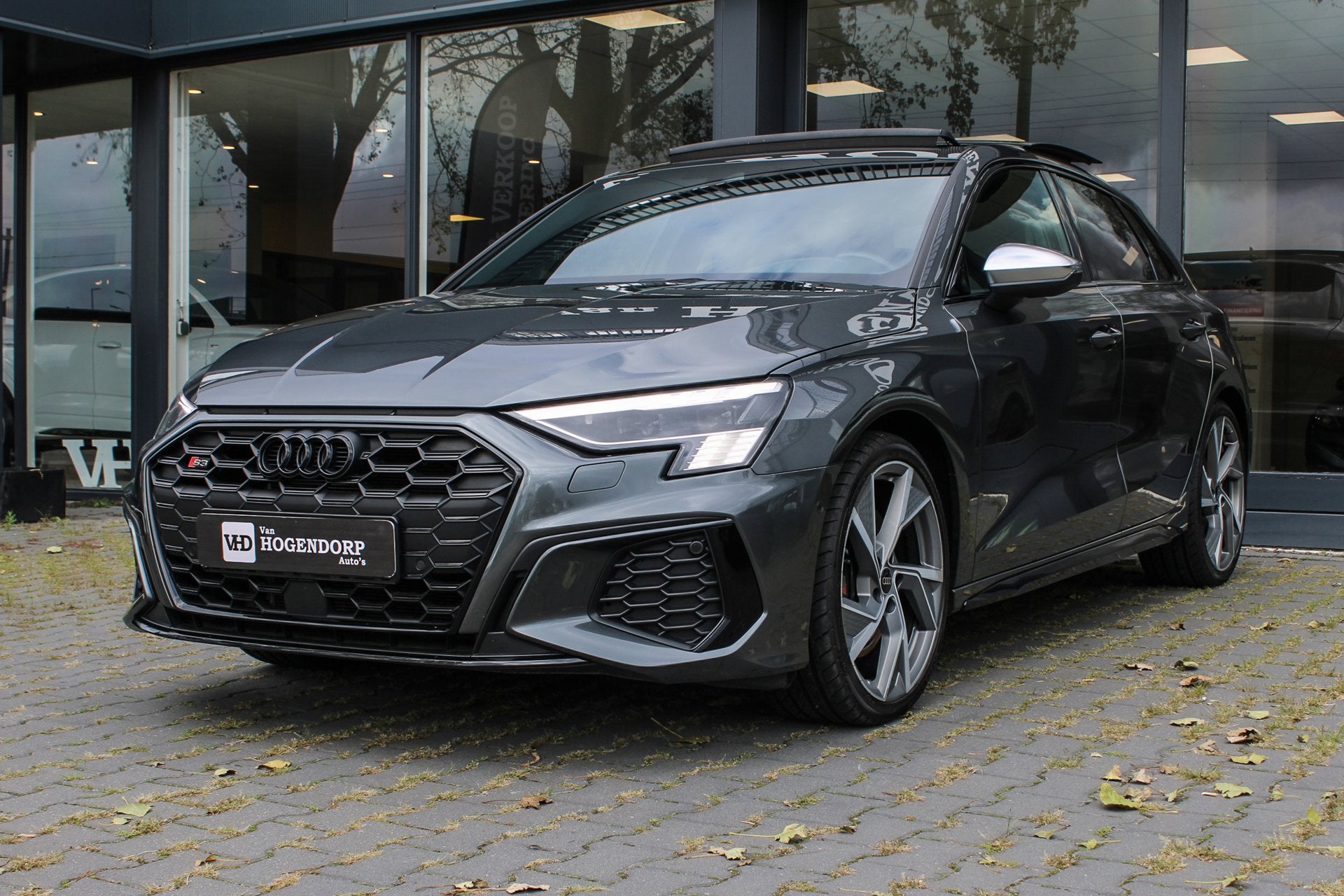 Audi S3 Sportback 2.0 TFSI S3 quattro PANO NAVI MATRIX B&O, Auto's, Gebruikt, Bedrijf, Vierwielaandrijving, Automatische klimaatregeling