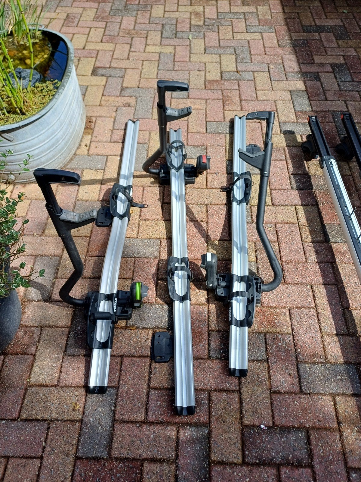 Thule SlideBar dakdragers en fietsendragers ProRide 591, Auto diversen, Dakdragers, Ophalen, Zo goed als nieuw