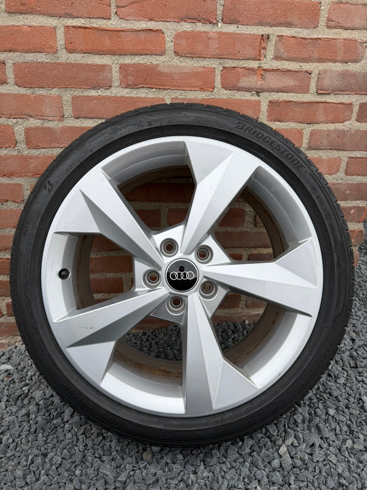 Originele Audi Rotor velgen 18 inch met Bridgestone banden, Ophalen, 18 inch, Gebruikt, Banden en Velgen