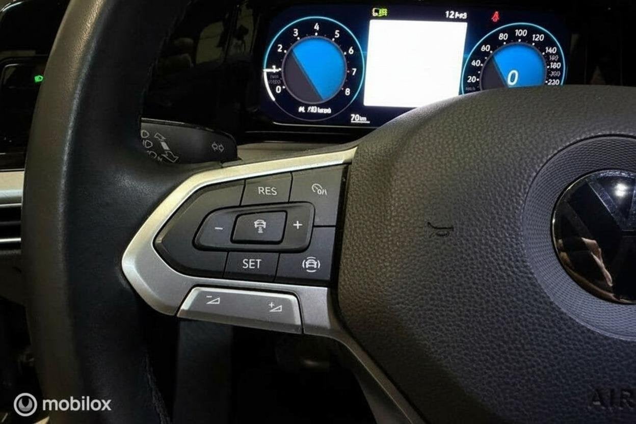 Foto 21 van Volkswagen Golf 1.0 TSI Life ✓IQ✓PDC✓Applecar.✓ACC