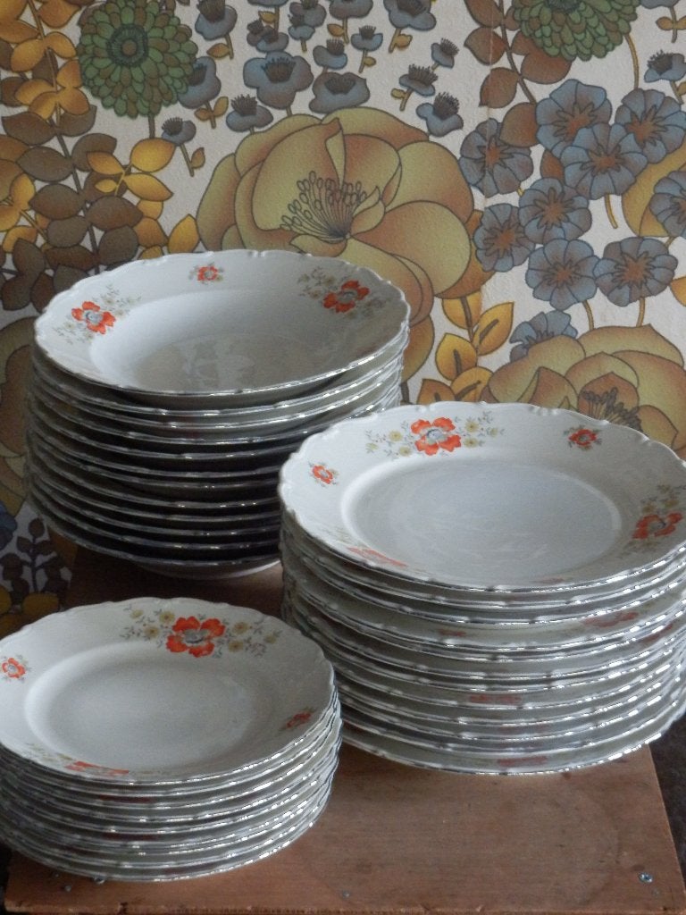 Vintage, Bavaria serviesdelen met klaproos, 41-delig, Ophalen, Klassiek, Overige typen, Zo goed als nieuw