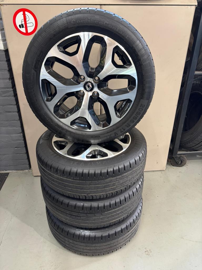 Renault captur 17 inch, Auto-onderdelen, Banden en Velgen, Ophalen, Banden en Velgen, 17 inch, Personenwagen